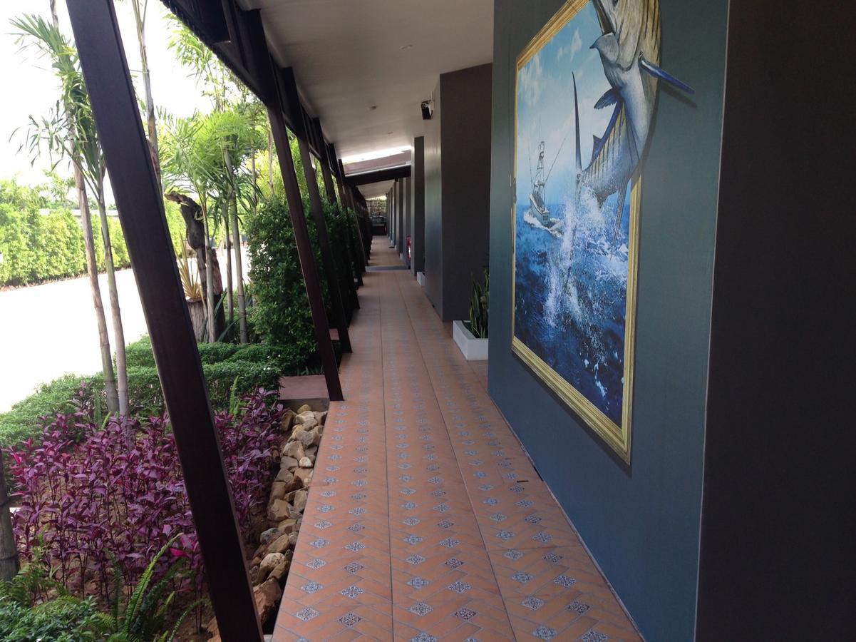 Heritage Tropical Resort Nakhon Si Thammarat Exterior photo